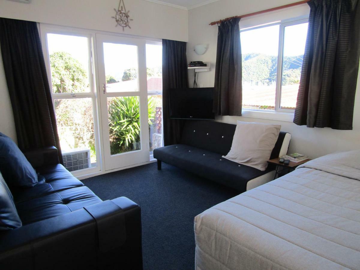 Beachside Sunnyvale Motel Picton Exterior photo